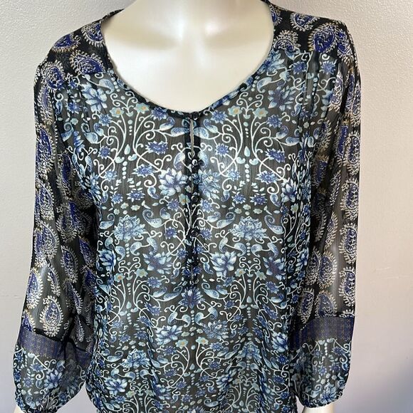 Lucky Brand Botanical Paisley Sheer Long Sleeve
Buttoned Blouse large multimedia - Picture 6 of 8